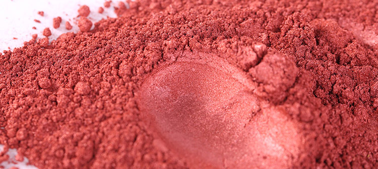 Red Pearlescent pigment for plastics