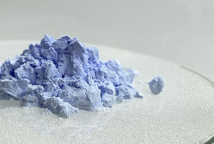 Pigment thermochromatique bleu à clair