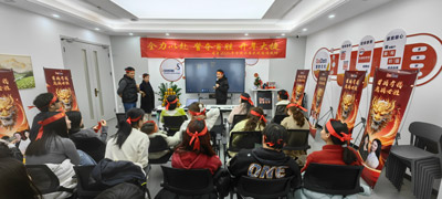 Objectif 320 millions - C'est parti ! - PK commence officiellement